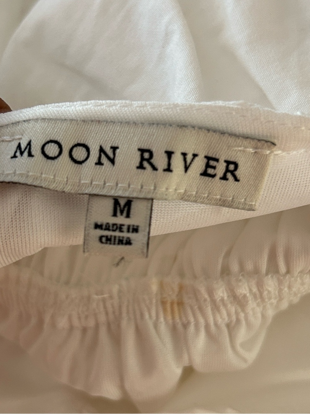 Moon River White Floral Embroidered Tiered Eyelet Puff Sleeve V Neck Maxi Dress - Picture 15 of 16